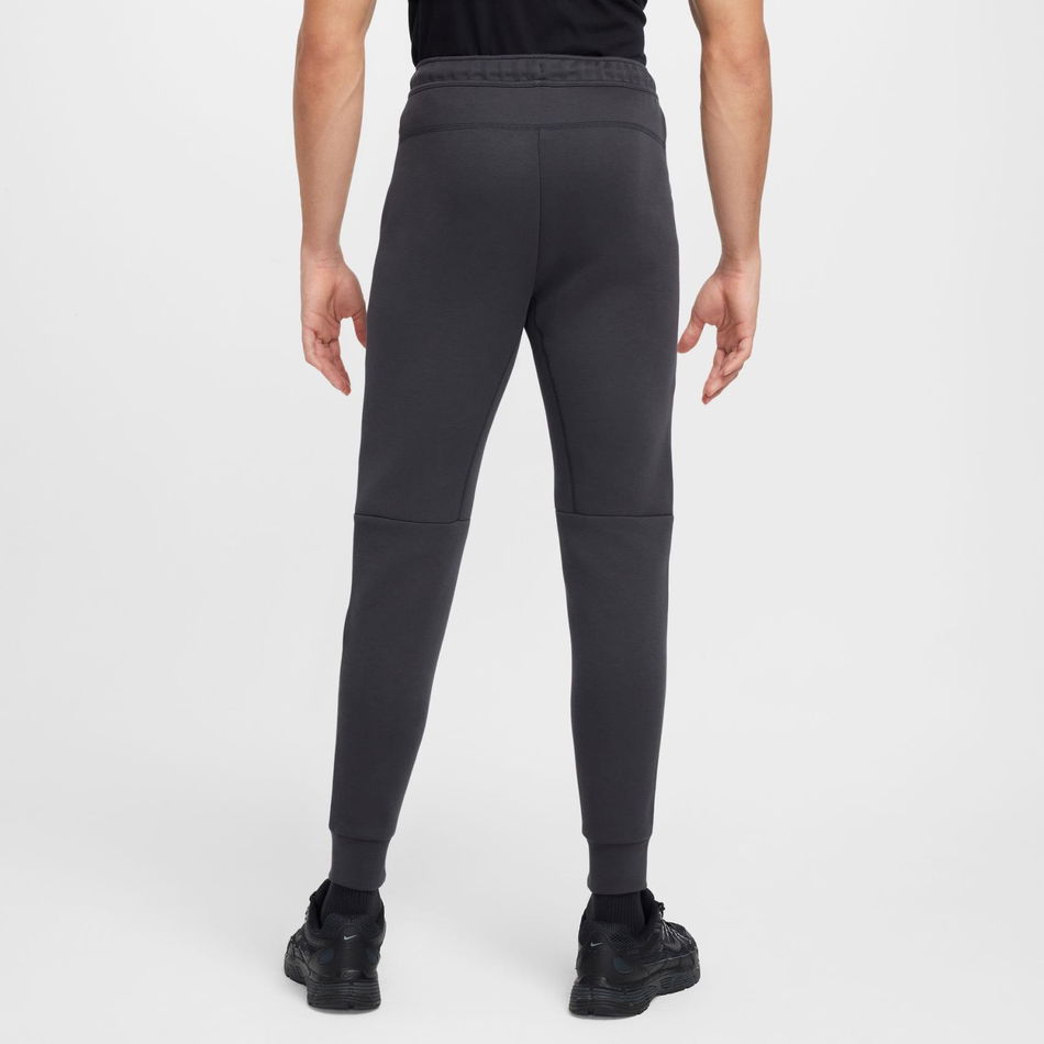 Tech Essential TF+ Jogger Erkek Eşofman Altı