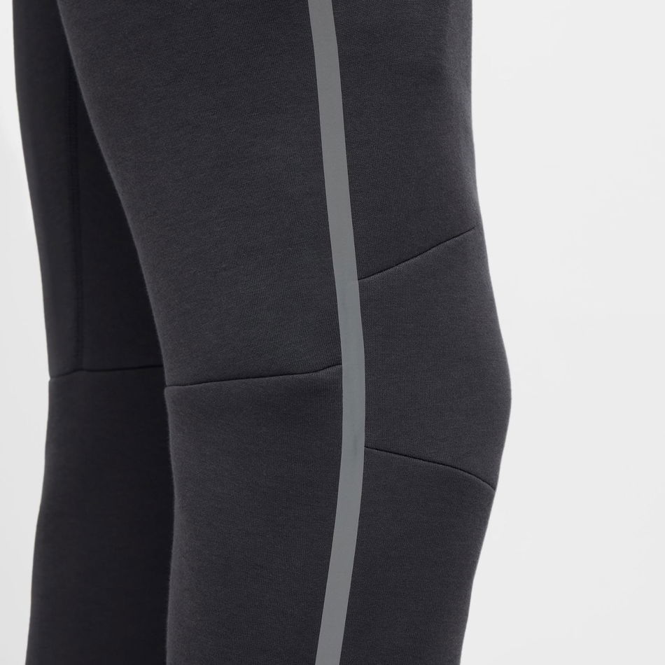 Tech Essential TF+ Jogger Erkek Eşofman Altı