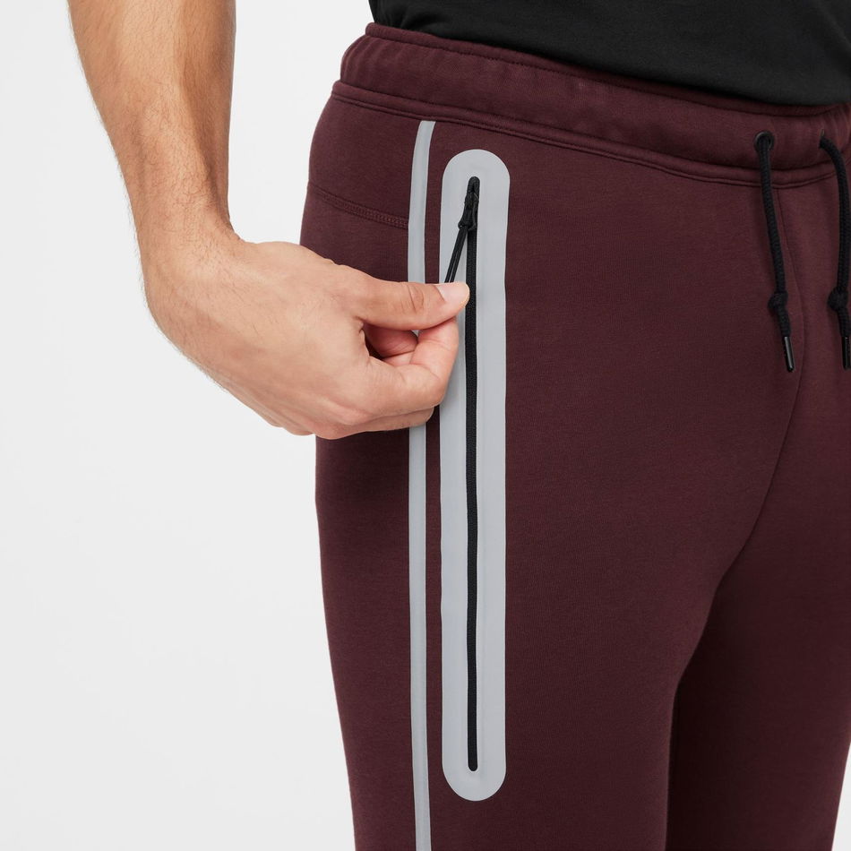 Tech Essential TF+ Jogger Erkek Eşofman Altı