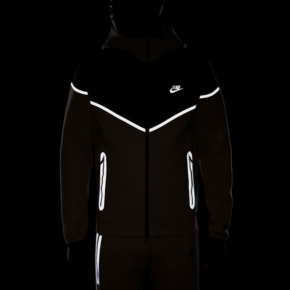 Tech Essential TF+ Windrunner Erkek Sweatshirt