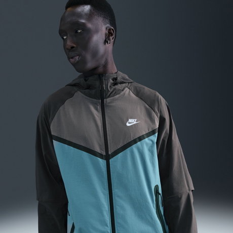 NIKE - Tech Essential Woven Windrunner FZ Jacket Erkek Ceket (1)