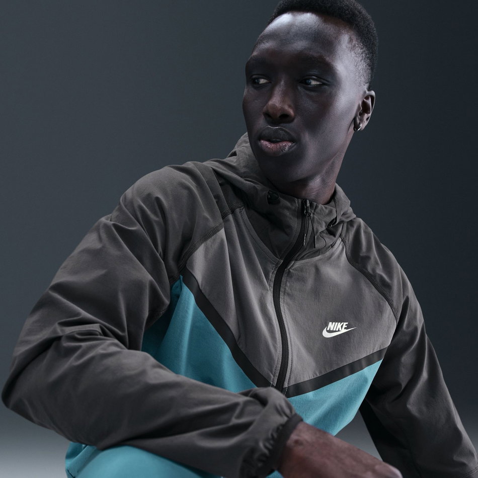 Tech Essential Woven Windrunner FZ Jacket Erkek Ceket