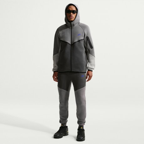NIKE - Tech Fleece Jogger Erkek Gri Eşofman Altı