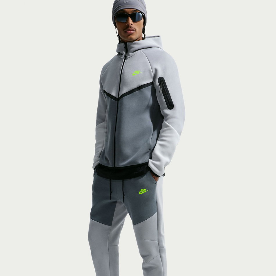 Tech Fleece Jogger Erkek Gri Eşofman Altı