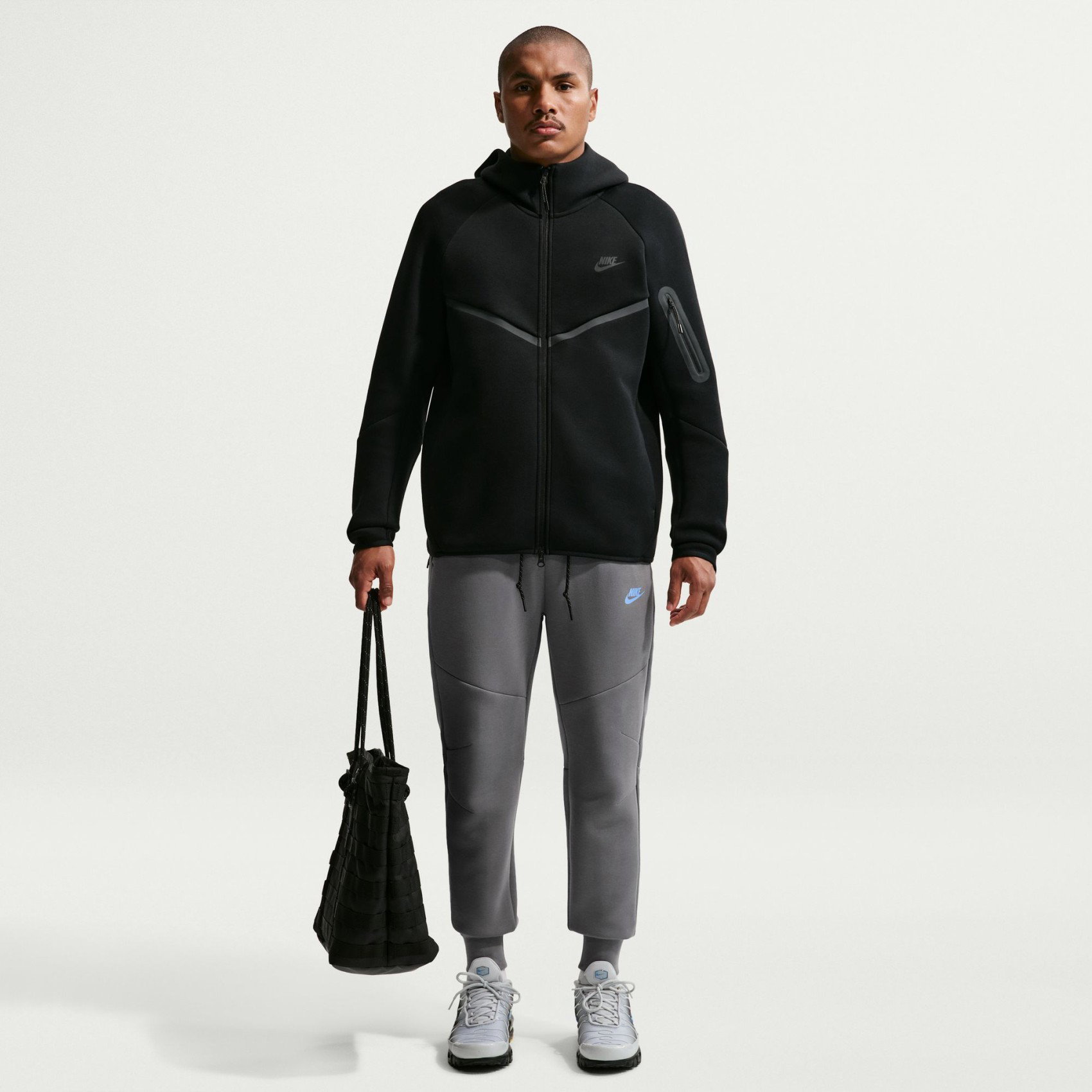 NIKE - Tech Fleece Jogger Erkek Gri Eşofman Altı