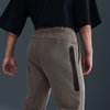 NIKE - Tech Fleece Jogger Erkek Kahverengi Eşofman Altı (1)