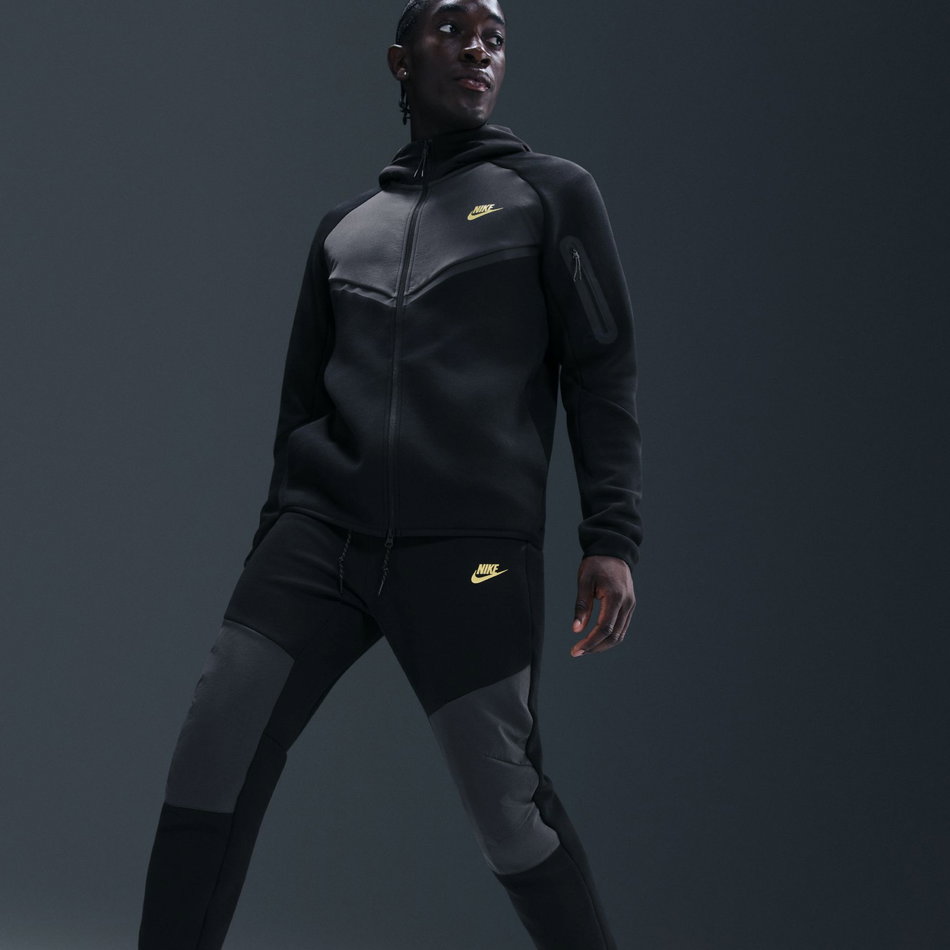 Tech Fleece Jogger Erkek Siyah Eşofman Altı