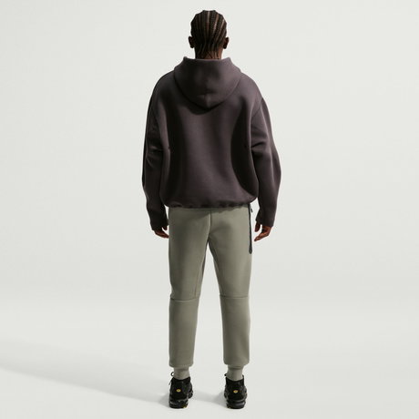 NIKE - Tech Fleece Jogger Erkek Yeşil Eşofman Altı (1)