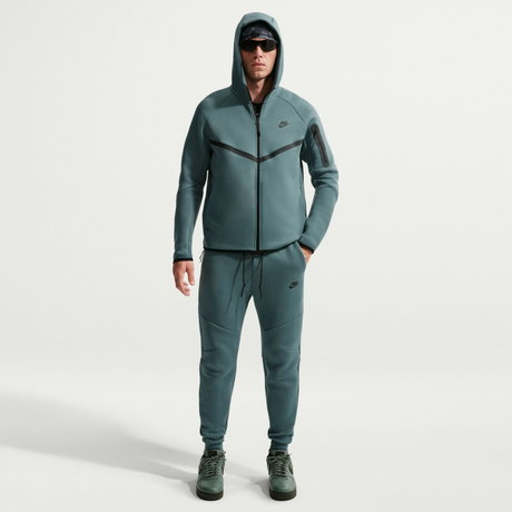 NIKE - Tech Fleece Jogger Erkek Yeşil Eşofman Altı