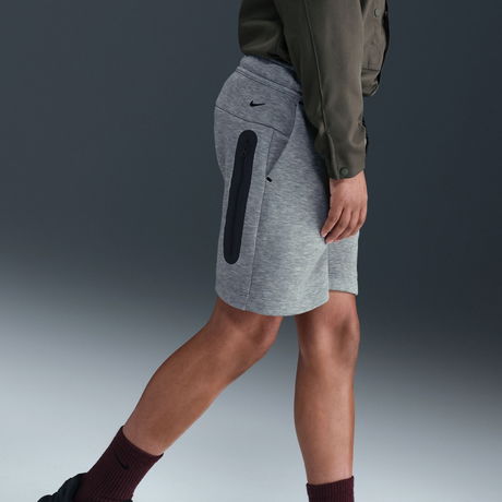 NIKE - Tech Fleece Short Çocuk Gri Şort (1)