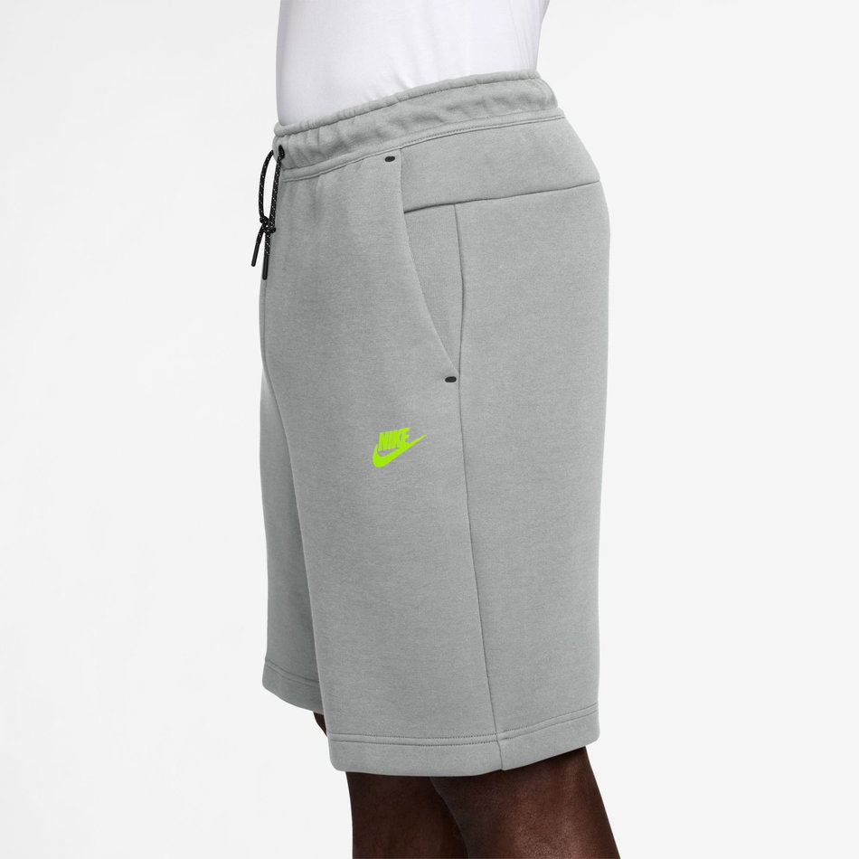 Tech Fleece Short Erkek Gri Şort