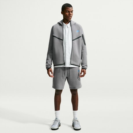 NIKE - Tech Fleece Short Erkek Gri Şort