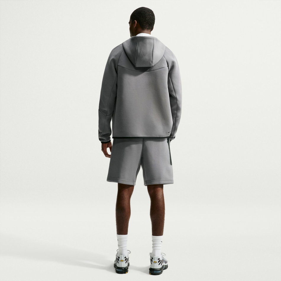Tech Fleece Short Erkek Gri Şort