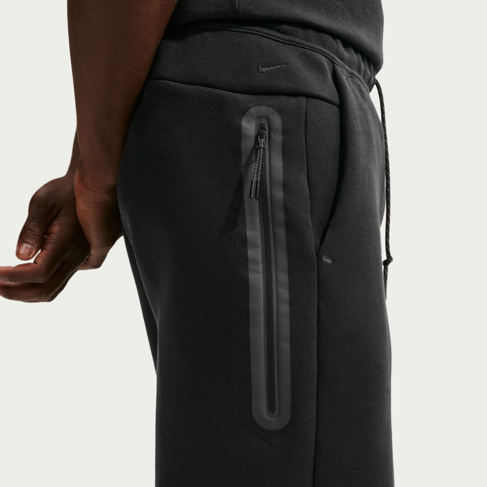 Tech Fleece Short Erkek Siyah Şort