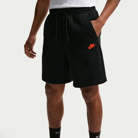 NIKE - Tech Fleece Short Erkek Siyah Şort (1)