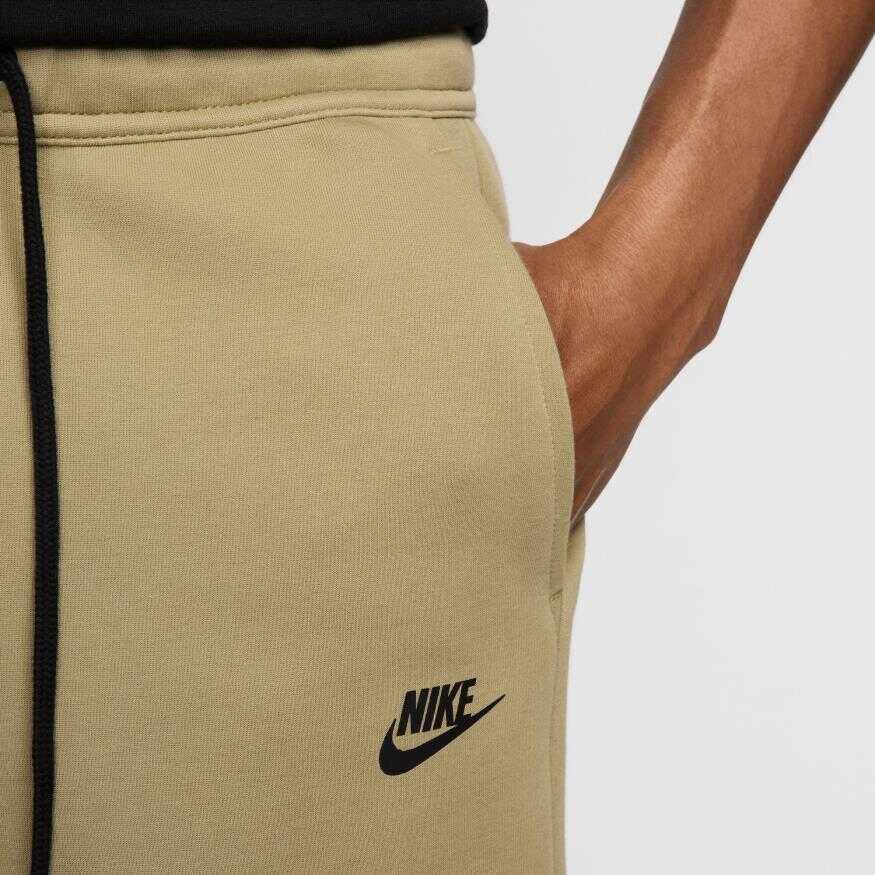 Tech Fleece Short Erkek Şort