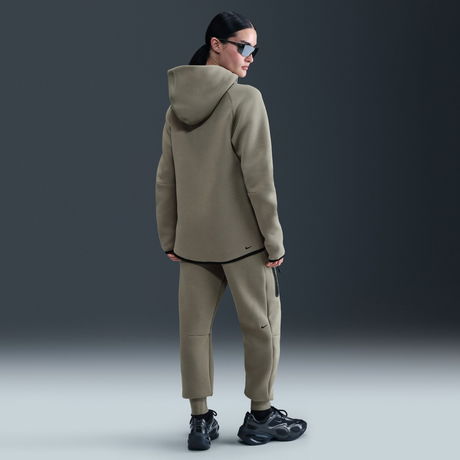 NIKE - Tech Fleece Windrunner FZ Hooded Kadın Sweatshirt (1)