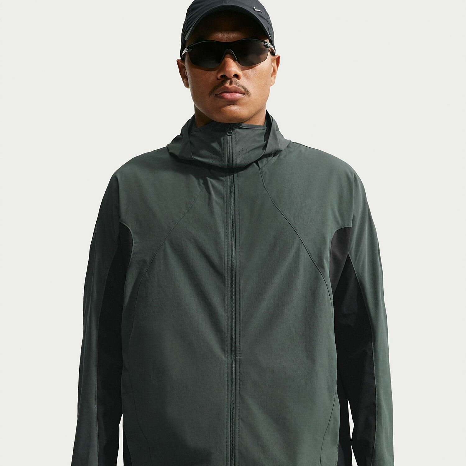 Мужской свитшот Nike Tech Helios Ls Shell Dri-FIT