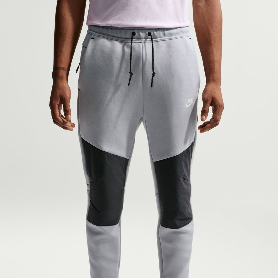 Tech Mix Jogger Erkek Gri Eşofman Altı