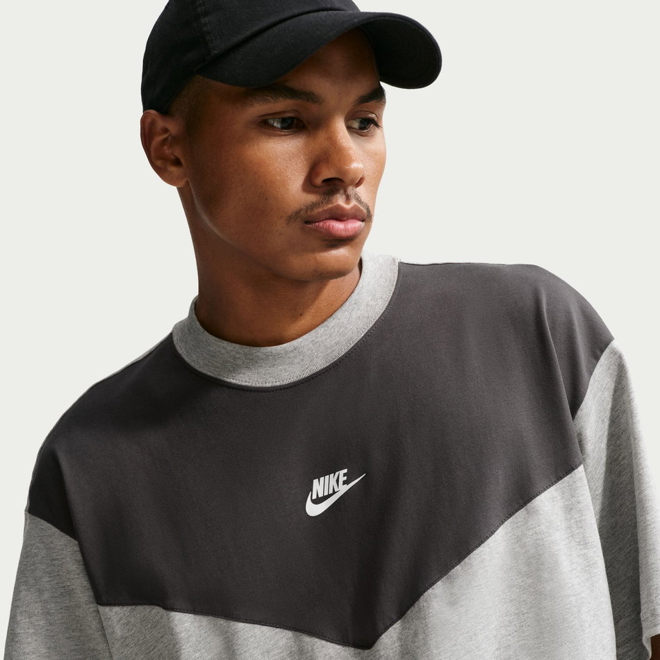 Tech Mix Tee Erkek Gri Tişört
