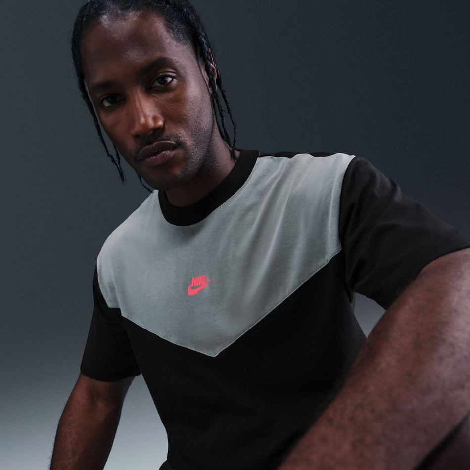 Tech Mix Tee Erkek Siyah Tişört