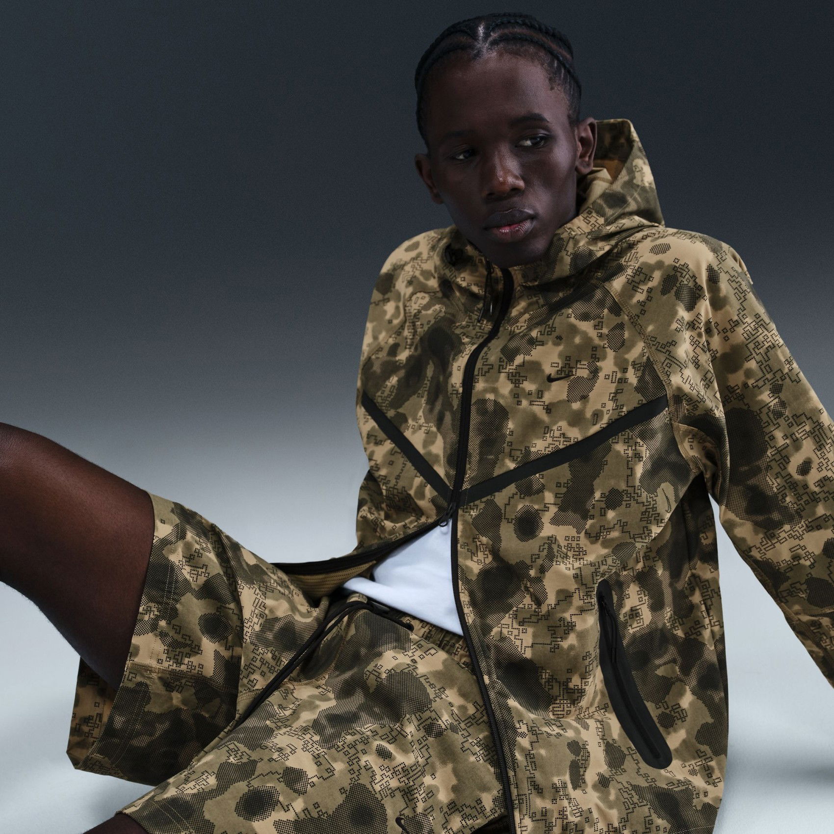 Nike Tech Woven Camo Short AOP Erkek Şort HV0977-220