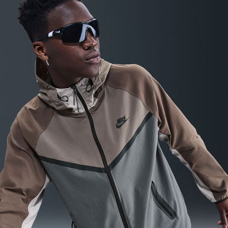 NIKE - Tech Woven Windrunner FZ Jacket Erkek Ceket