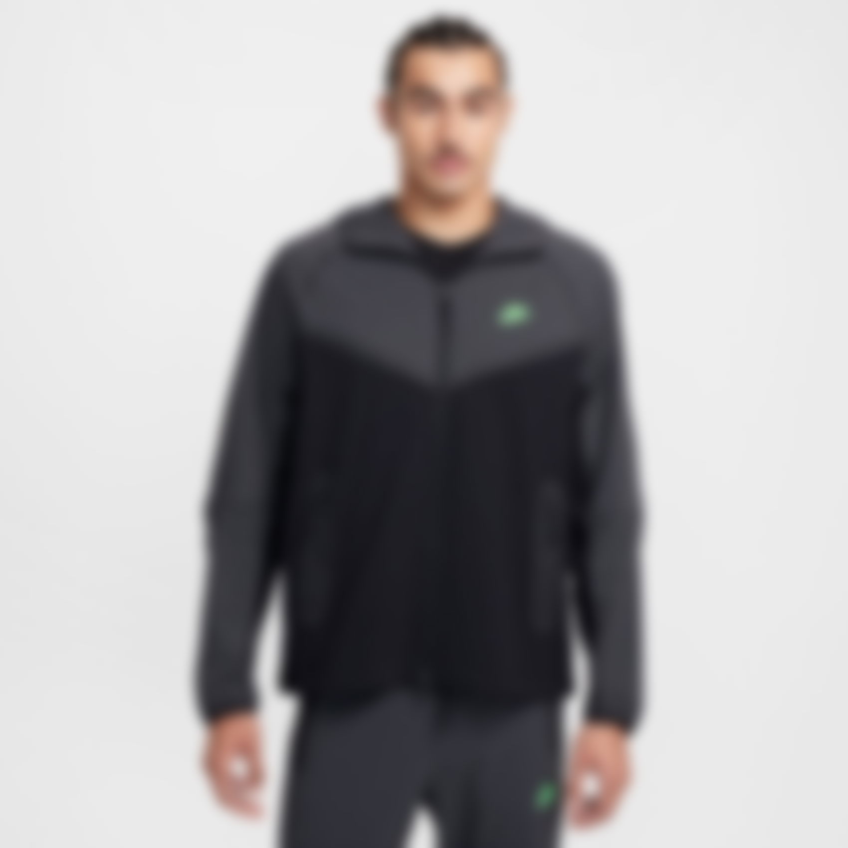 NIKE - Tech Woven Windrunner Jacket Erkek Ceket (1)