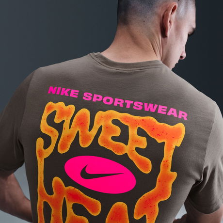NIKE - Tee BB OC 2 Erkek Kahverengi Tişört (1)