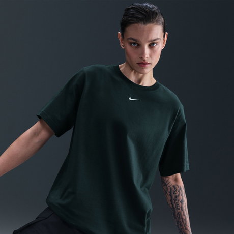 NIKE - Tee Essential Kadın Yeşil Tişört