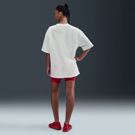 NIKE - Tee GFX Kadın Tişört (1)