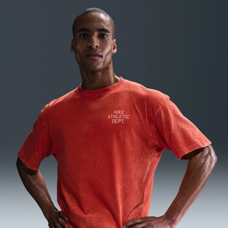 NIKE - Tee Max90 Gym Culture Erkek Kırmızı Tişört (1)