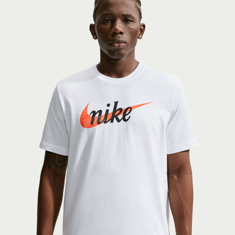 NIKE - Tee Std Club Brand Erkek Beyaz Tişört