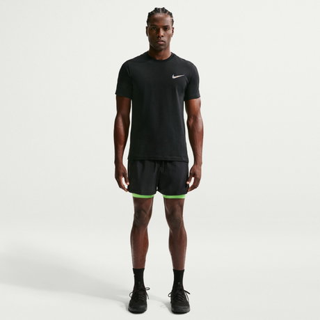 NIKE - Tee Std Training Thermal Erkek Siyah Tişört (1)