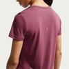 NIKE - Tempo Dri-FIT Ss Top Kadın Pembe Tişört (1)