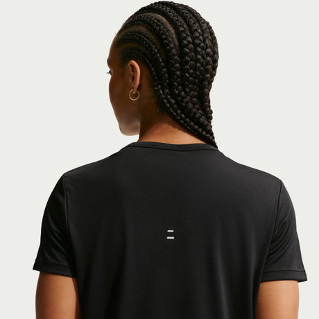 NIKE - Tempo Dri-FIT Ss Top Kadın Siyah Tişört (1)