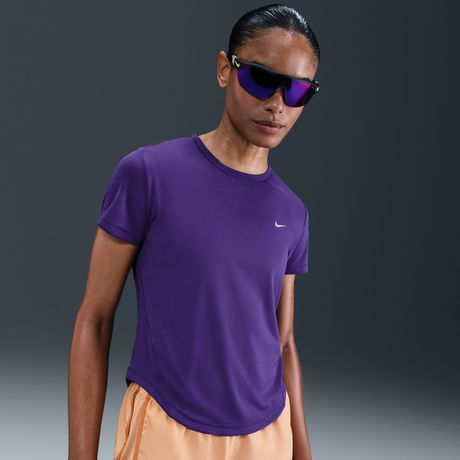 NIKE - Tempo Dri-FIT SS Top Kadın Tişört