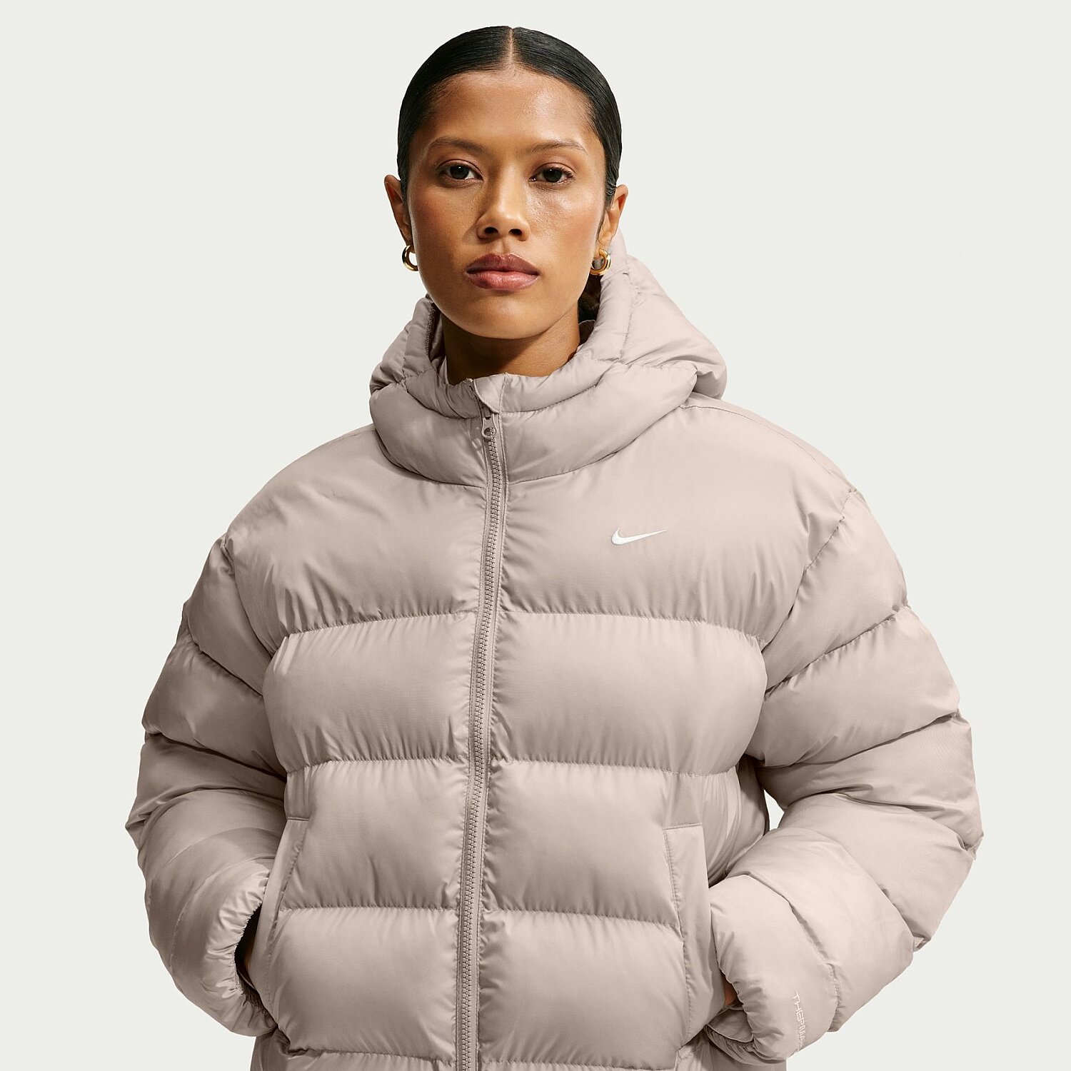 Женская куртка Nike Therma-FIT Classic