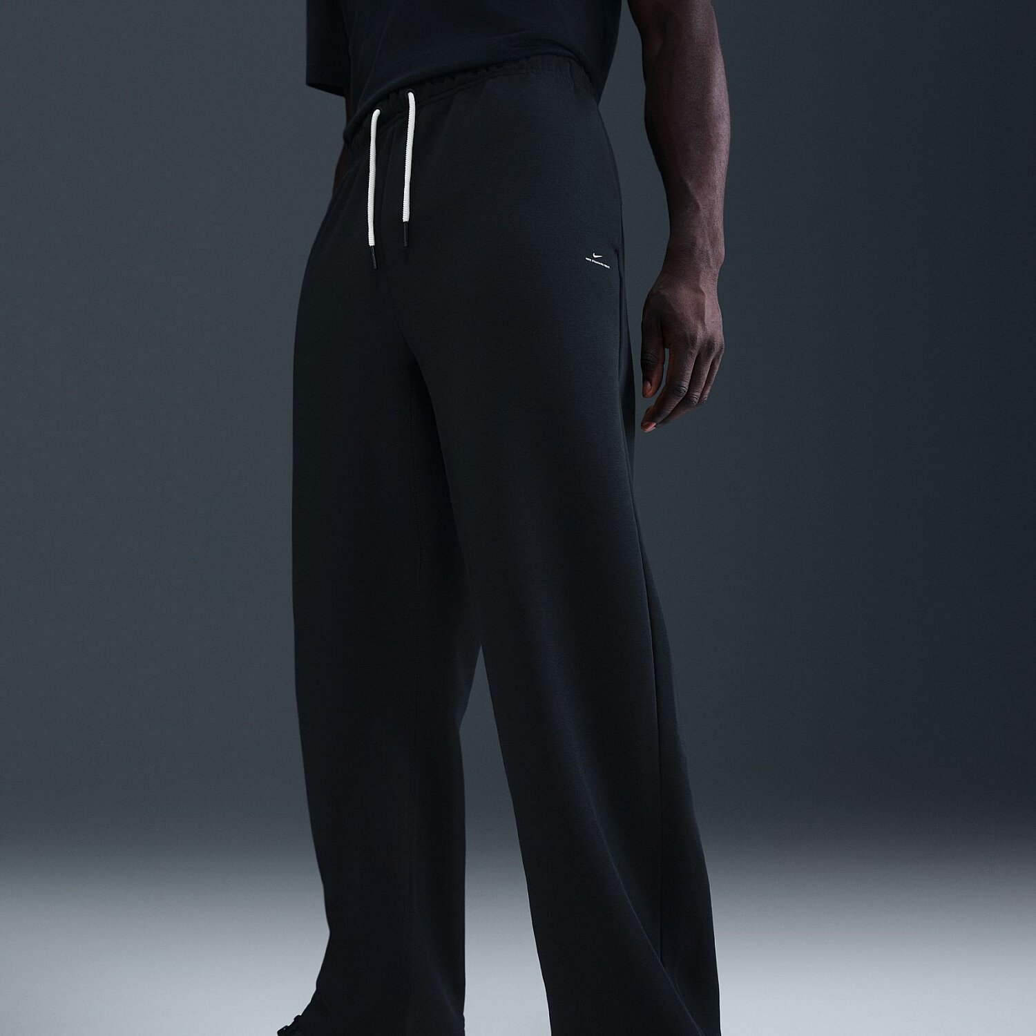 Мужские спортивные штаны Nike Therma-FIT SI BRSH Pant