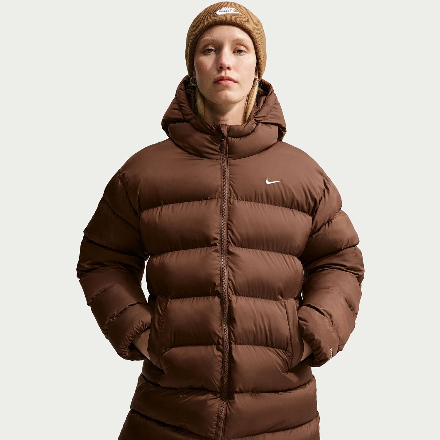 Женская куртка Nike Therma-FIT Syn Classic Parka Kahverengi