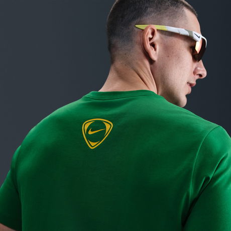 NIKE - Total 90 Tee 2 Erkek Yeşil Tişört (1)