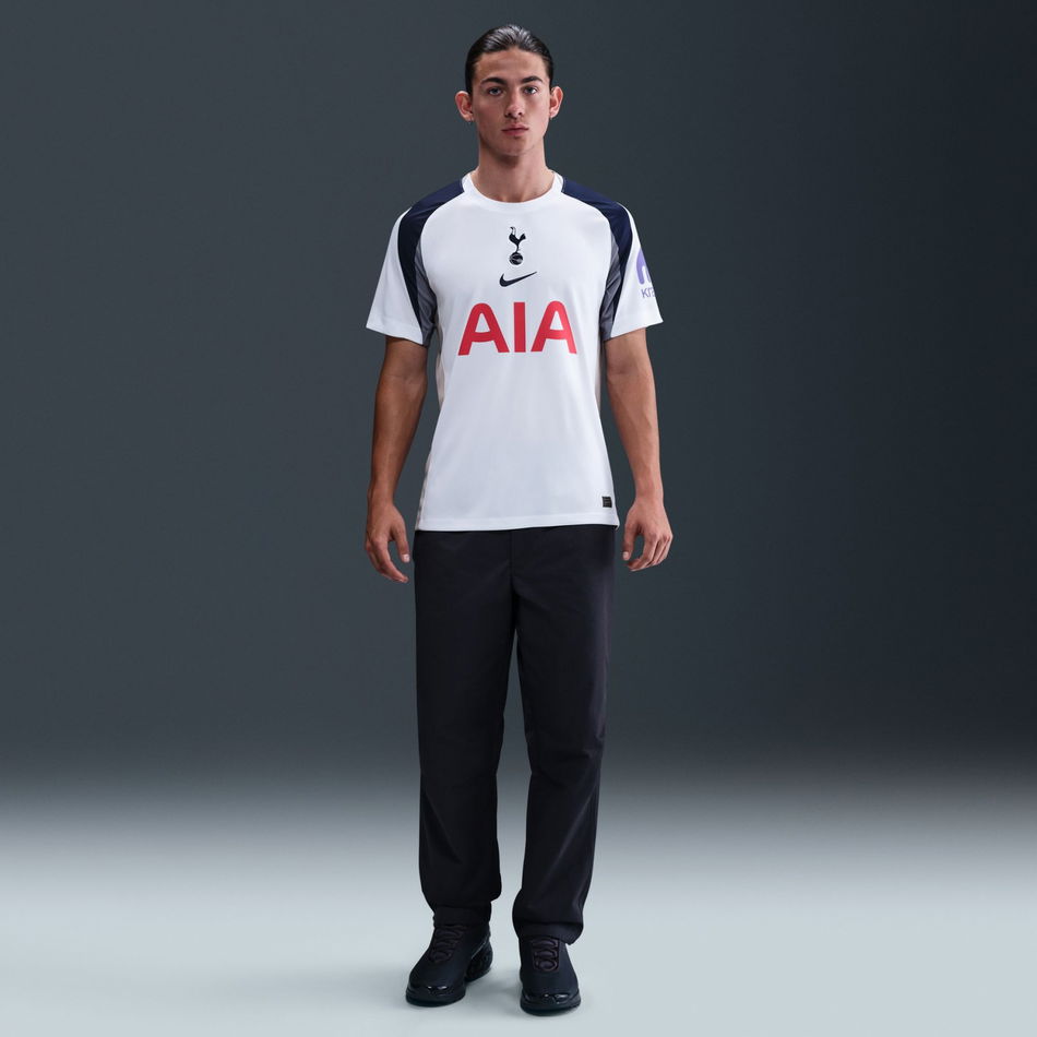 Tottenham Hotspur 2025/26 Stadium Home Dri-FIT Erkek Tişört