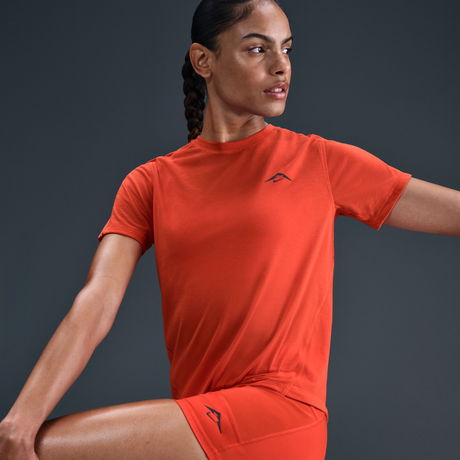 NIKE - Trail Dri-FIT SS Top Kadın Kırmızı Tişört