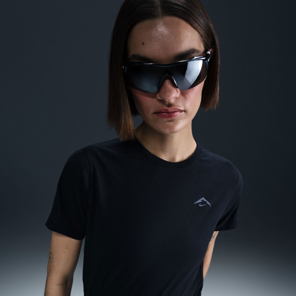 Trail Dri-FIT SS Top Kadın Siyah Tişört
