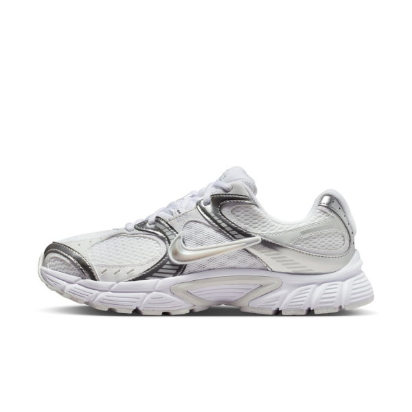 Женские кроссовки Nike V5 RNR Sneaker