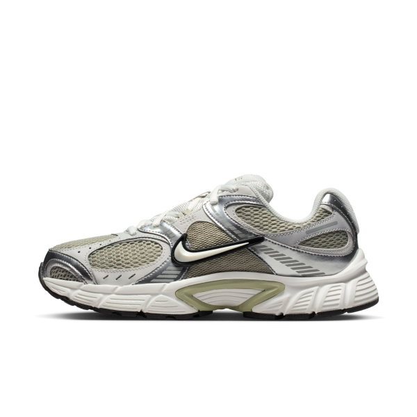 Женские кроссовки Nike V5 RNR Sneaker