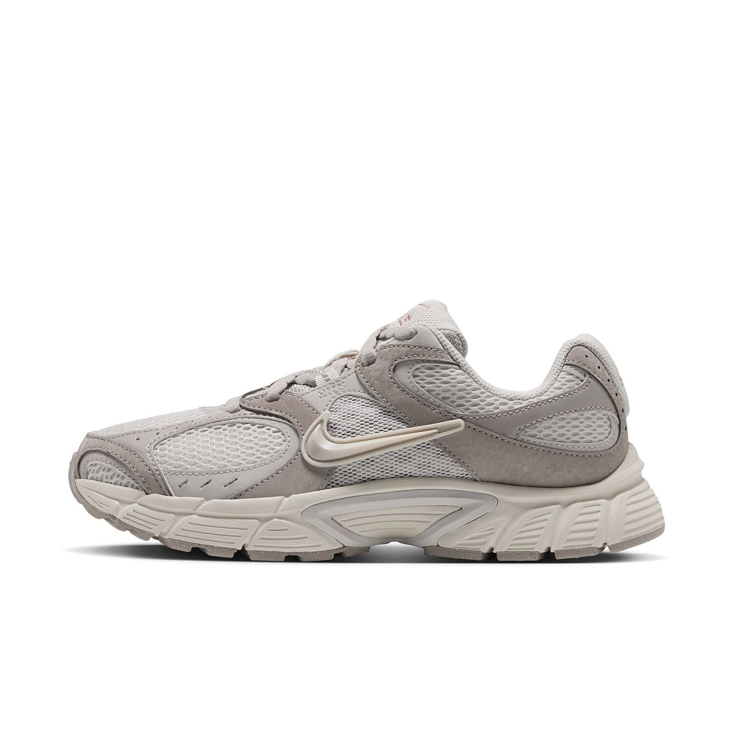 Женские кроссовки Nike V5 RNR LX Sneaker