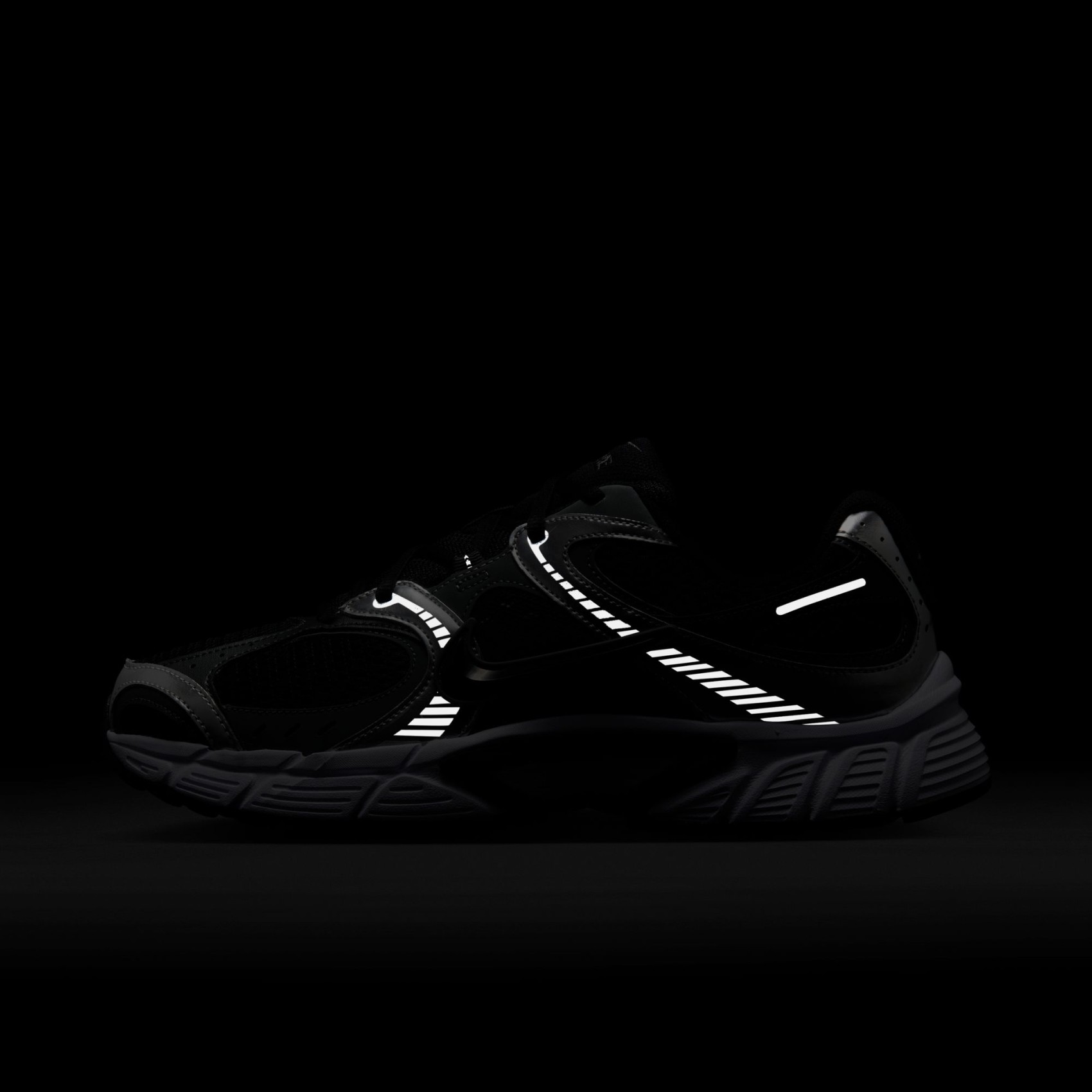 Nike Siyah Nike V5