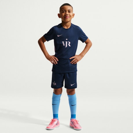 NIKE - Vinir Jr Academy Short 7IN Çocuk Şort (1)