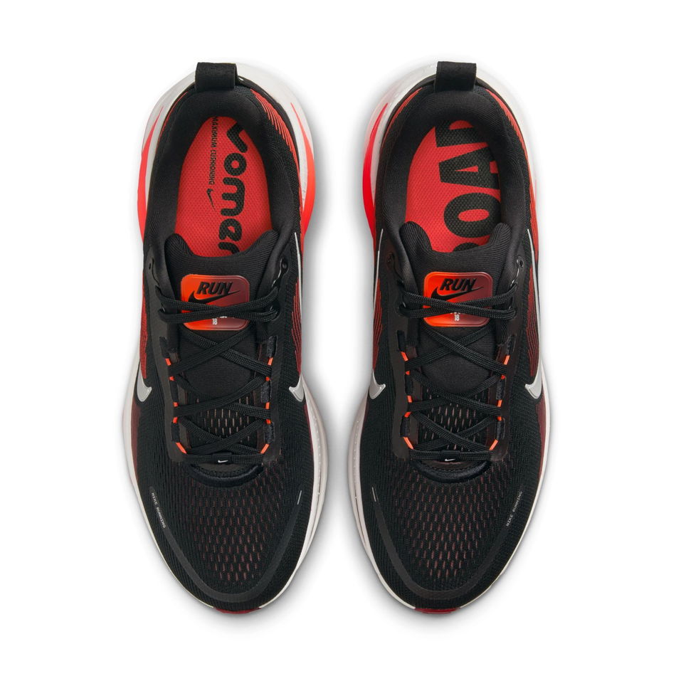 Vomero 18 'Black Bright Crimson' Erkek Koşu Ayakkabısı